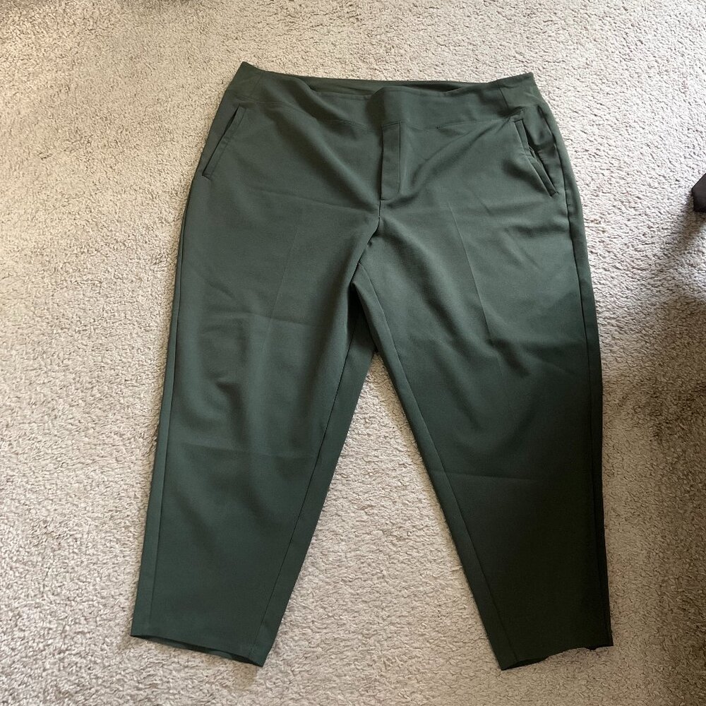 Athleta dress pant trousers Size 24 dark hunter green